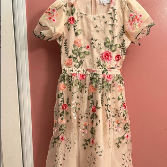 Ivy City Co. Girls Flora Dress - Picture 3 of 7